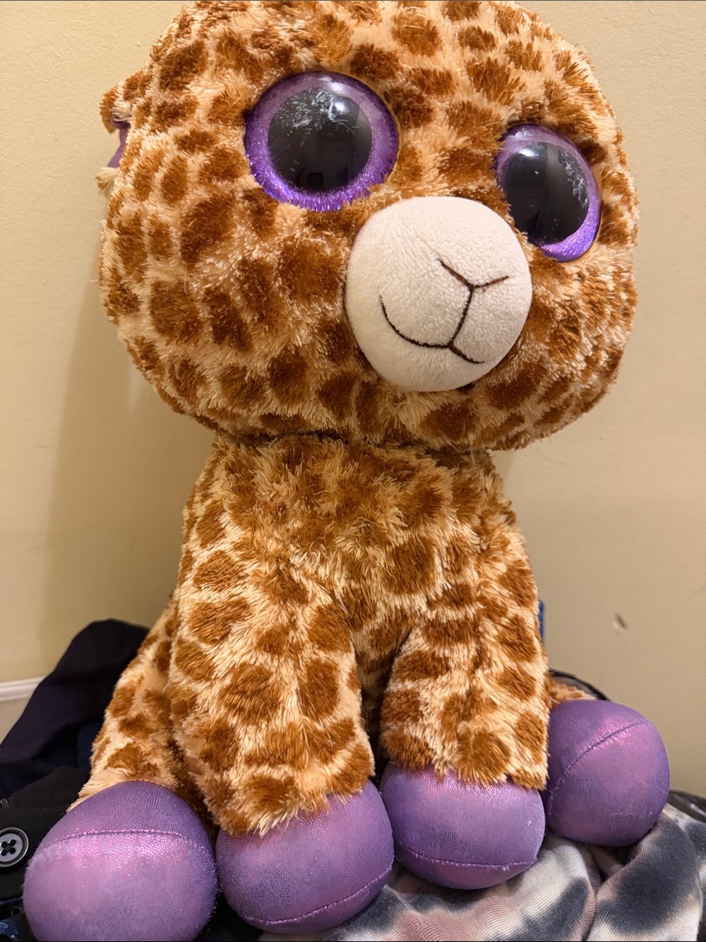 TY XL Plush Giraffe Stuffed Animal with Purple Eyes and Feet